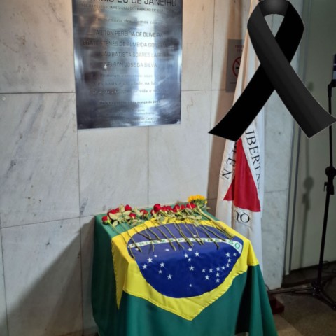 Chacina de Unaí: Ato de Luta contra o Trabalho Escravo Chacina de Unaí: Ato de Luta contra o Trabalho Escravo